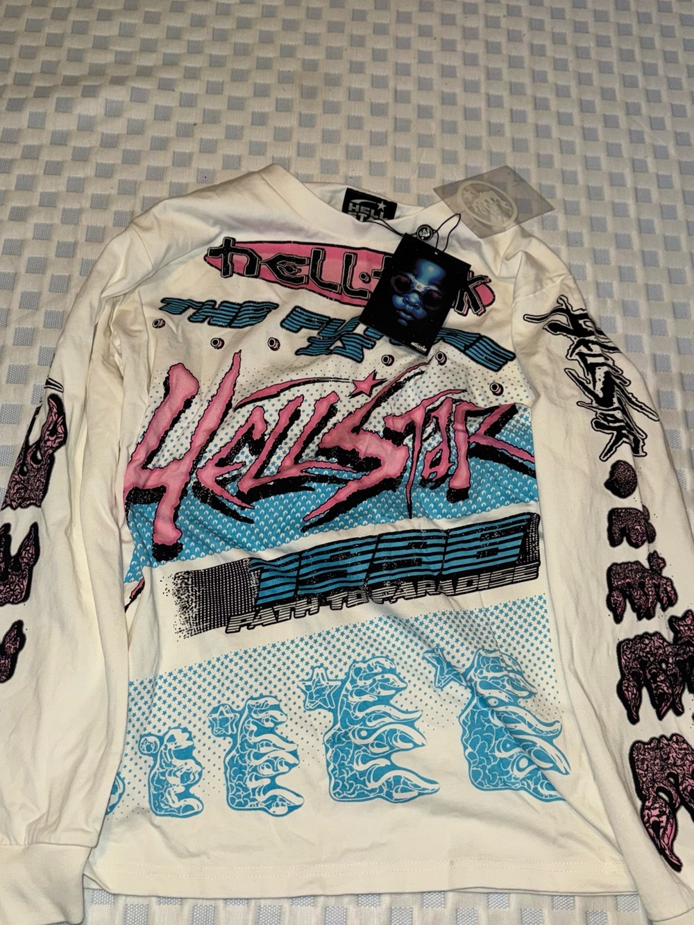 Hellstar White Long-Sleeve Graphic Crewneck Sweater - Pink & Blue Print